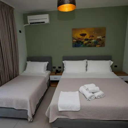 Benelux Tirana