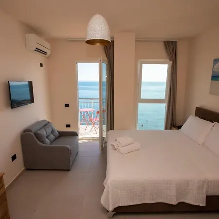 Benelux Hotel 4*