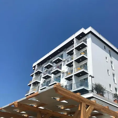 Benelux Hotel Tirana